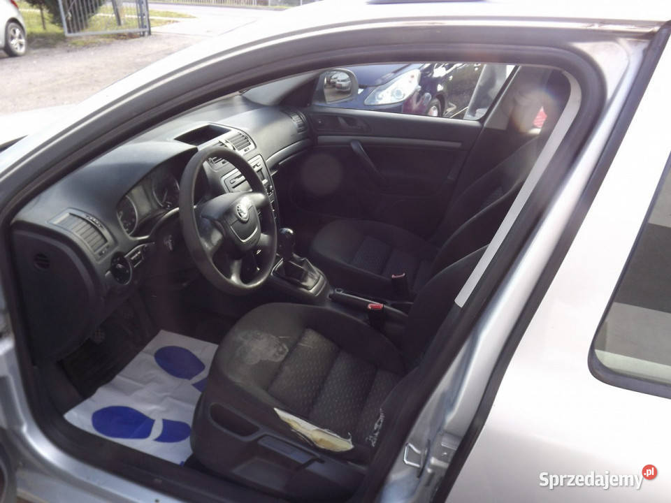 koda Octavia II 20042013 lakier metallic Janów Lubelski
