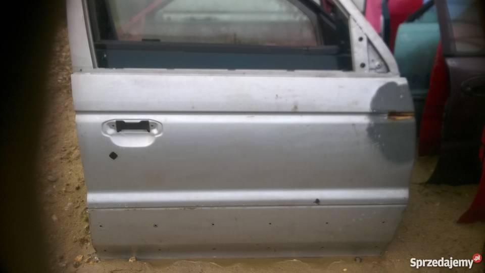 MITSUBISHI PAJERO 19951996 1998 DRZWI PRAWE Wrocław