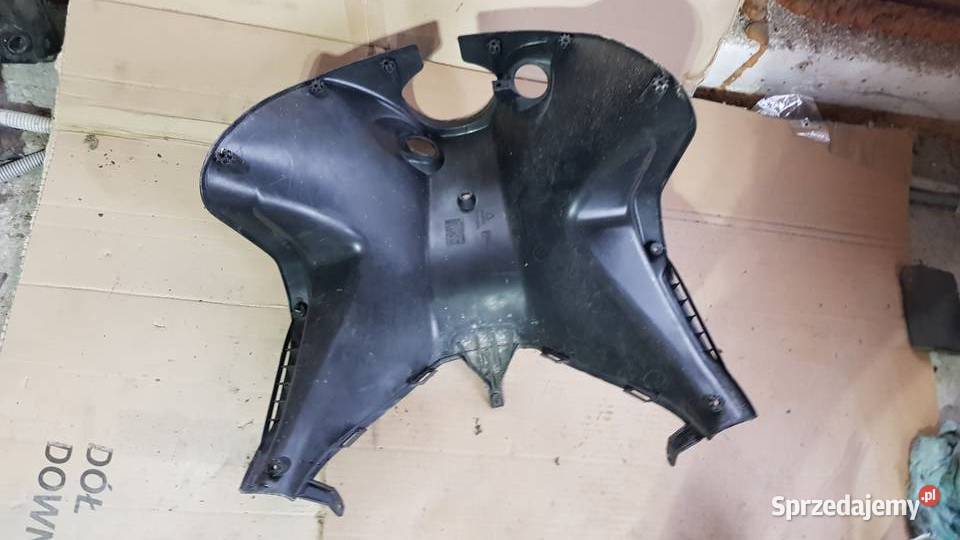 Gilera Runner Kokpit plastik przed kolana Poręba Wielka