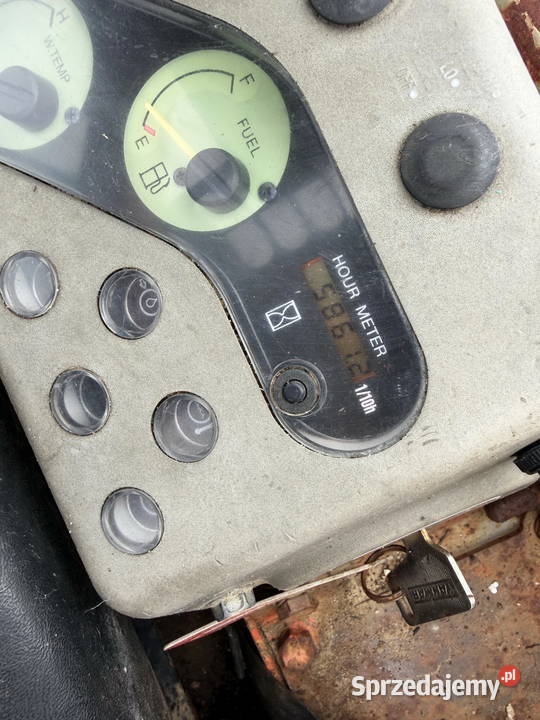 minikoparka YANMAR VIO254 waga 2700 przebieg