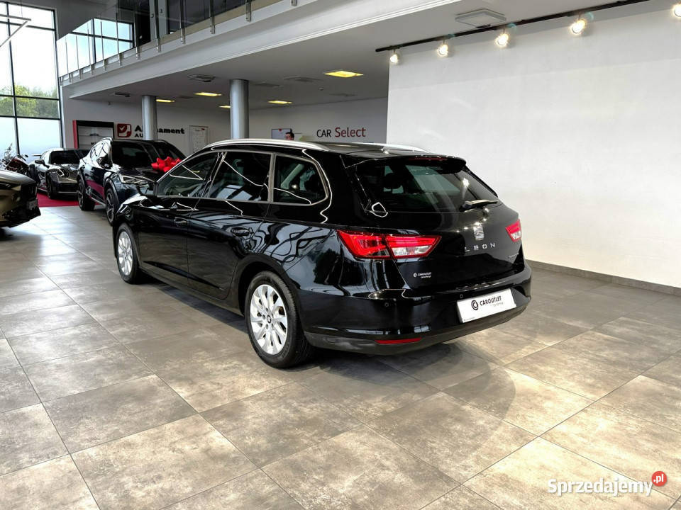 Seat Leon ST Style 16TDI 110 M6 2016 r salon f Myślenice
