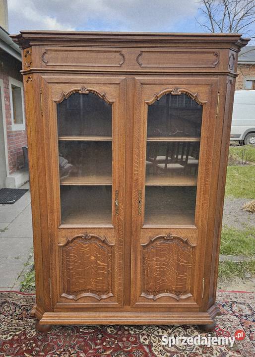 Jadalnia stół 6 krzeseł komoda witryna Brójce