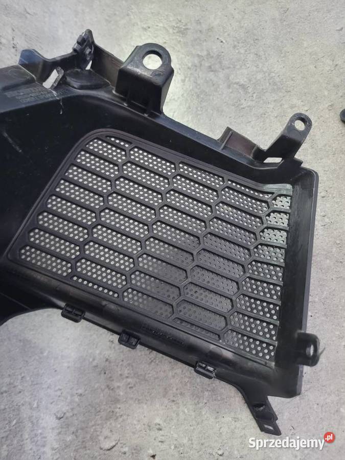 HONDA GOLD WING GL1800 SC79B 1823 OEM OSŁONA Mocowania i uchwyty Nowy Tomyśl