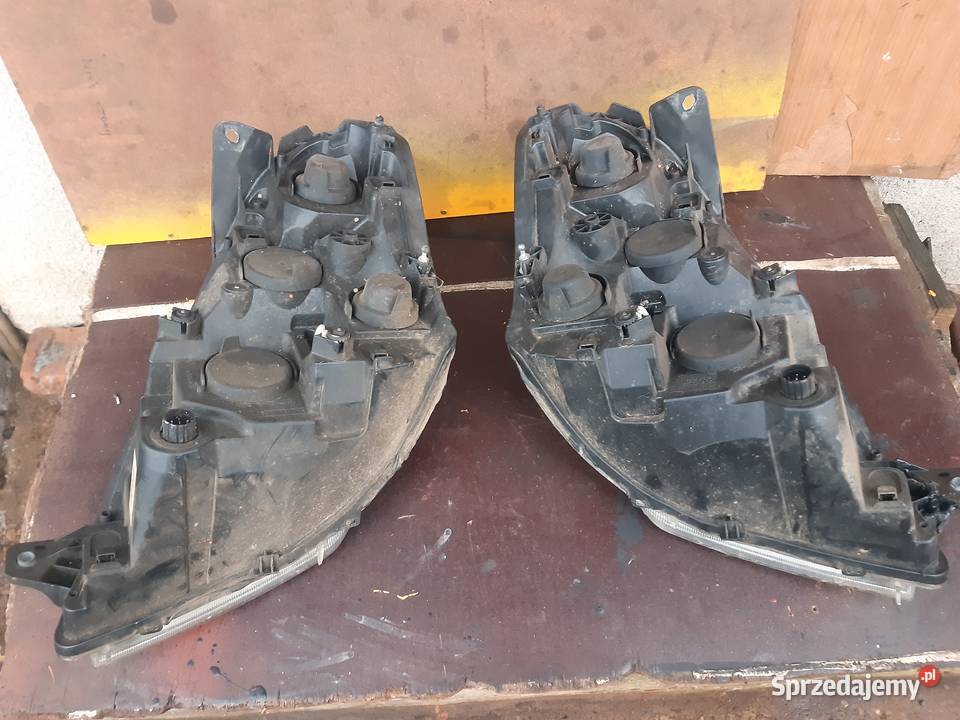 lampa przednia uk iveco daily dostawcze Majdan Królewski
