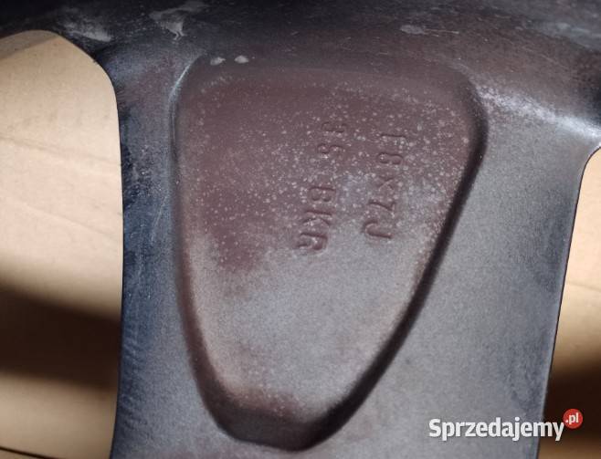 Felga Toyota RAV4 4261A 42140 łódzkie Wieluń sprzedam