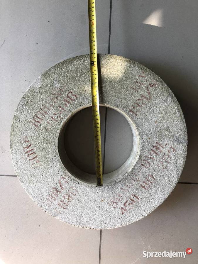 Kamień szlifierski śr wewn 20 śr zewn 45 gr 8