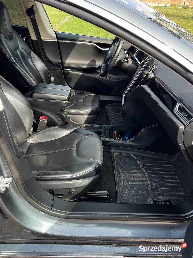 Tesla Model S 85 2014 darmowe ładowanie lubelskie Szczebrzeszyn
