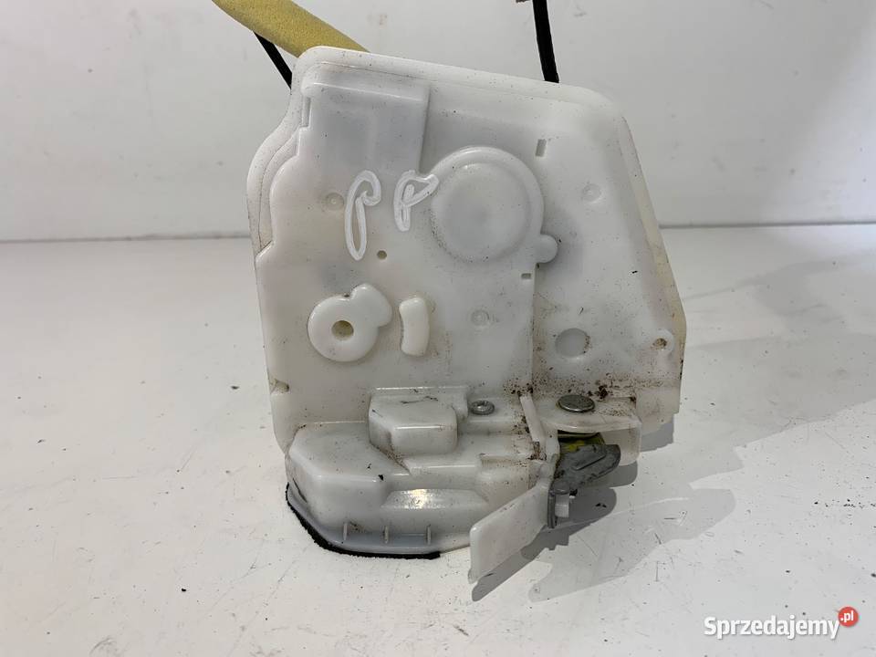 ZAMEK DRZWI PRAWY PRZÓD MAZDA 2 DL Hatchback osobowe podkarpackie