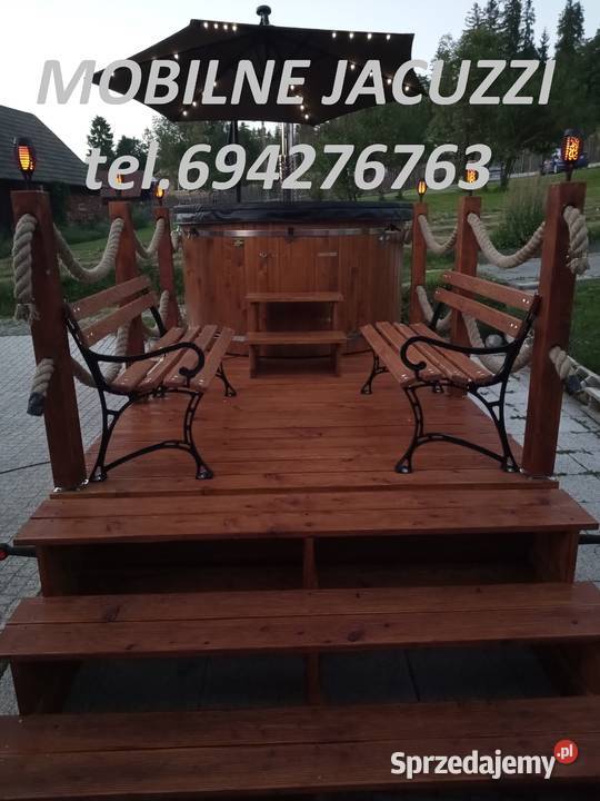 Mobilne Jacuzzi Balia imprezy okolicznościowe u
