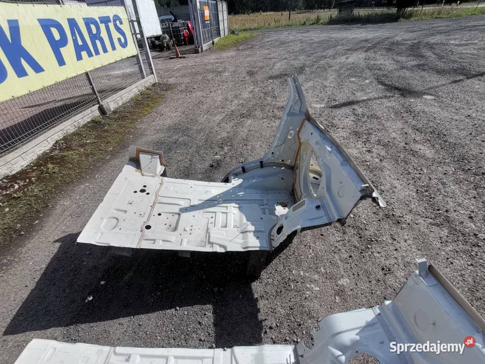 IVECO DAILY ĆWIARTKA PODŁUŻNICA PRZÓD lubuskie Bieleń