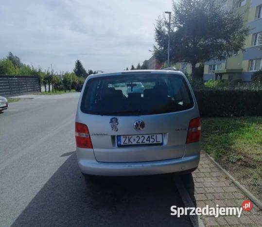 VW Touran 16 fsi możliwa zamiana