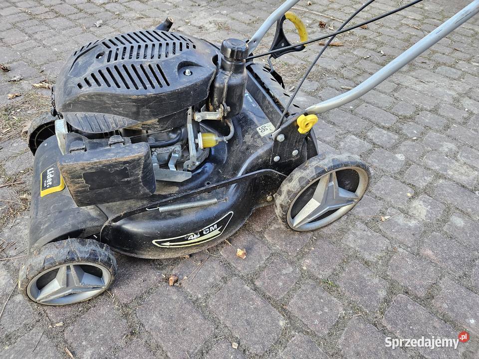 Kosiarka spalonowa z napedem Lider 46 Lublin