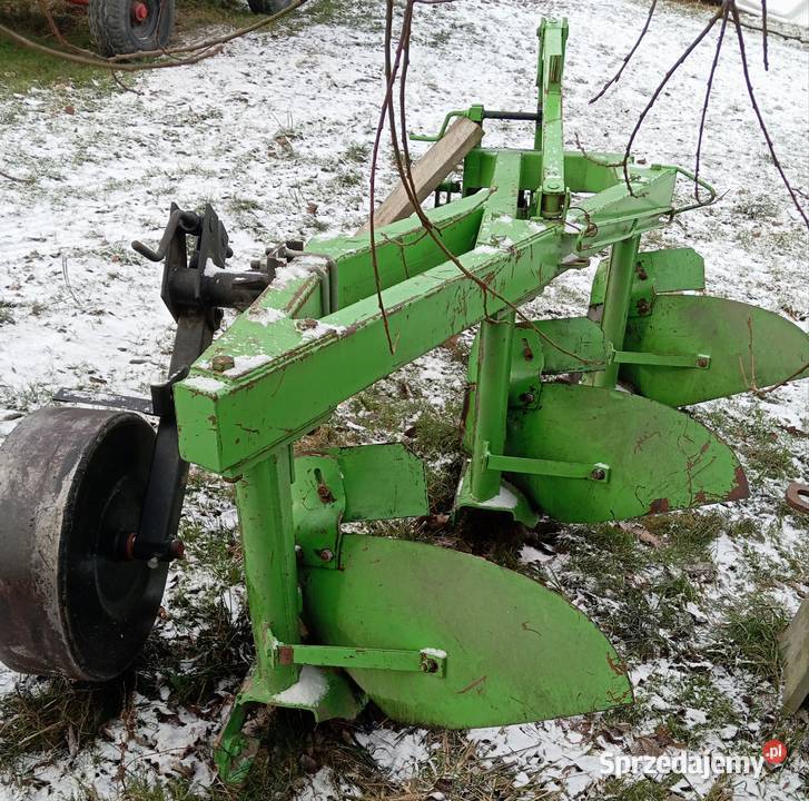 Pług 3 skibowy nieuszkodzony Pługi lubelskie Sawin