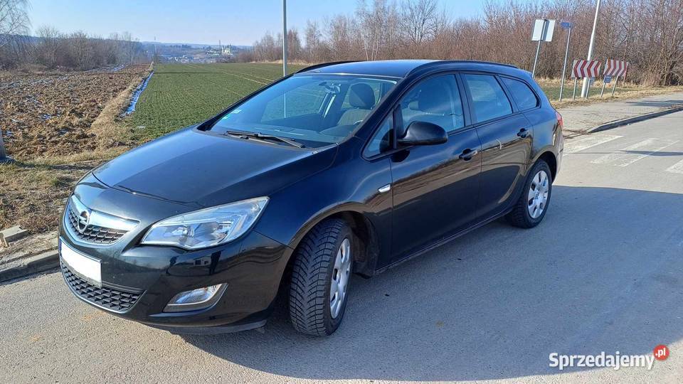 Opel Astra J 14 Sports Tourer CD Ostrowiec Świętokrzyski