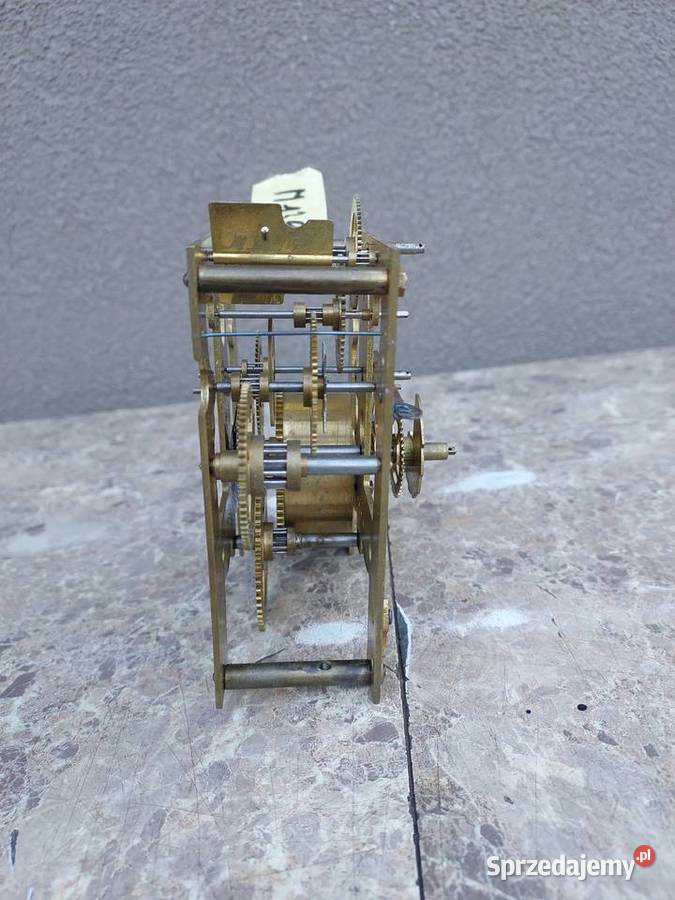 M139 Mechanizm starego zegara ściennego Junghans