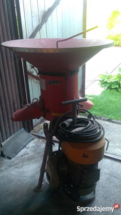 Rozdrabniacz uniwersalny Bąk śrutownik Jodłówka