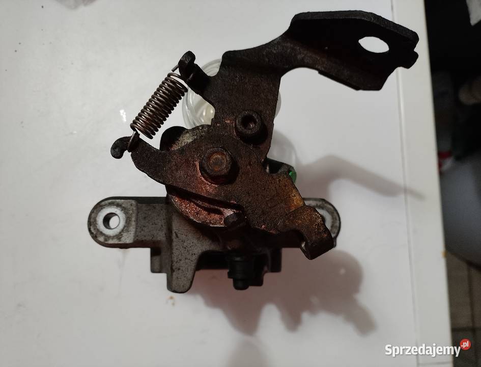 Zacisk hamulca toyota urban