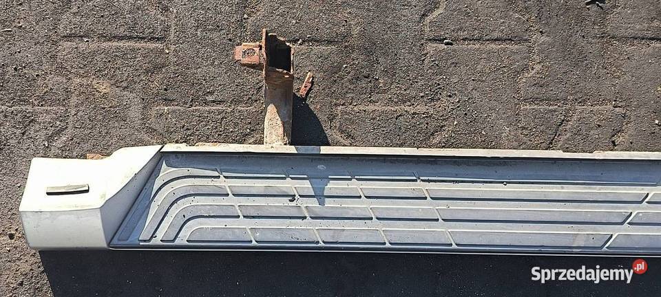 PRÓG PRAWY MITSHUBISHI PAJERO IV Części samochodowe