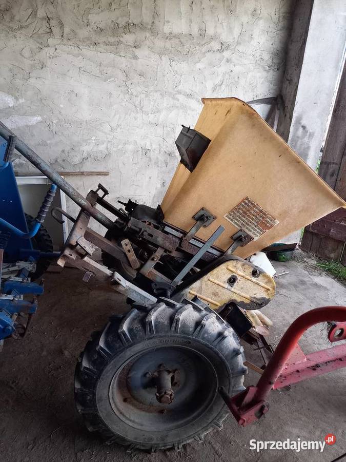 Rozsiewacz kos Jeżów sprzedam