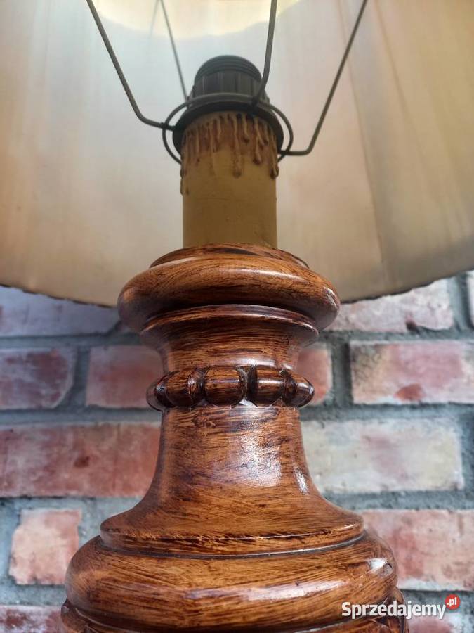 Lampka drewniana z materiałowym kloszem Nocna Gawroniec sprzedam