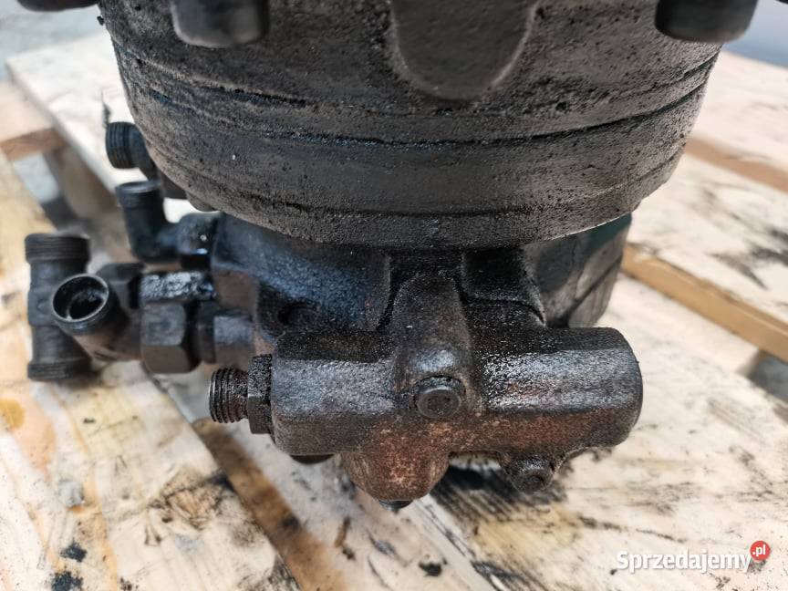 Neuson 6002 Silnik obrotu Wilkowo