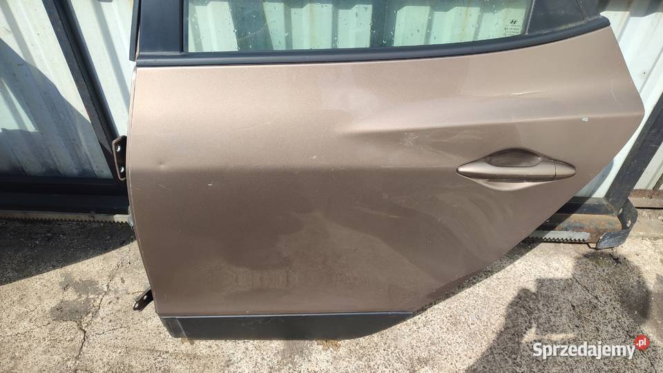 HYUNDAI IX35 DRZWI TYLNE PRAWE LEWE 1015 POD świętokrzyskie Włoszczowa