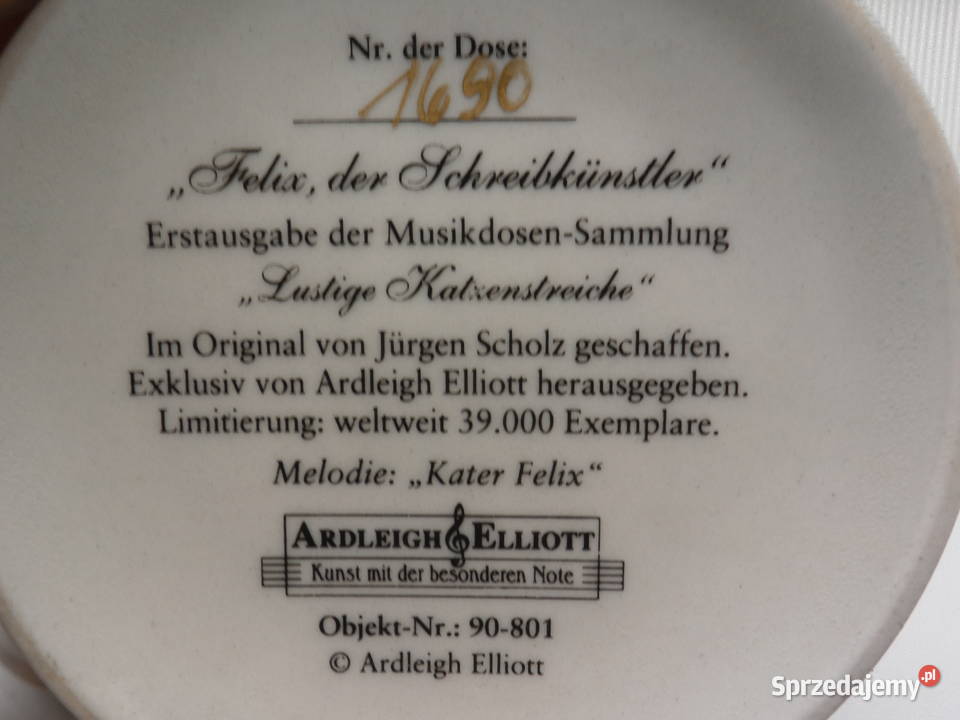 Porcelanowe Puzderkoszkatułka na drobiazgi z Raszków