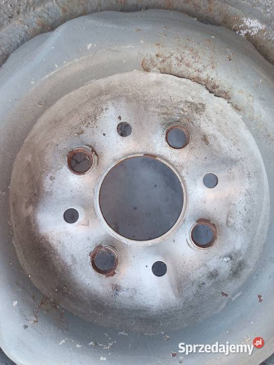 Sprzedam felgę Fiat 126p 13 1989 Kozłów Biskupi sprzedam