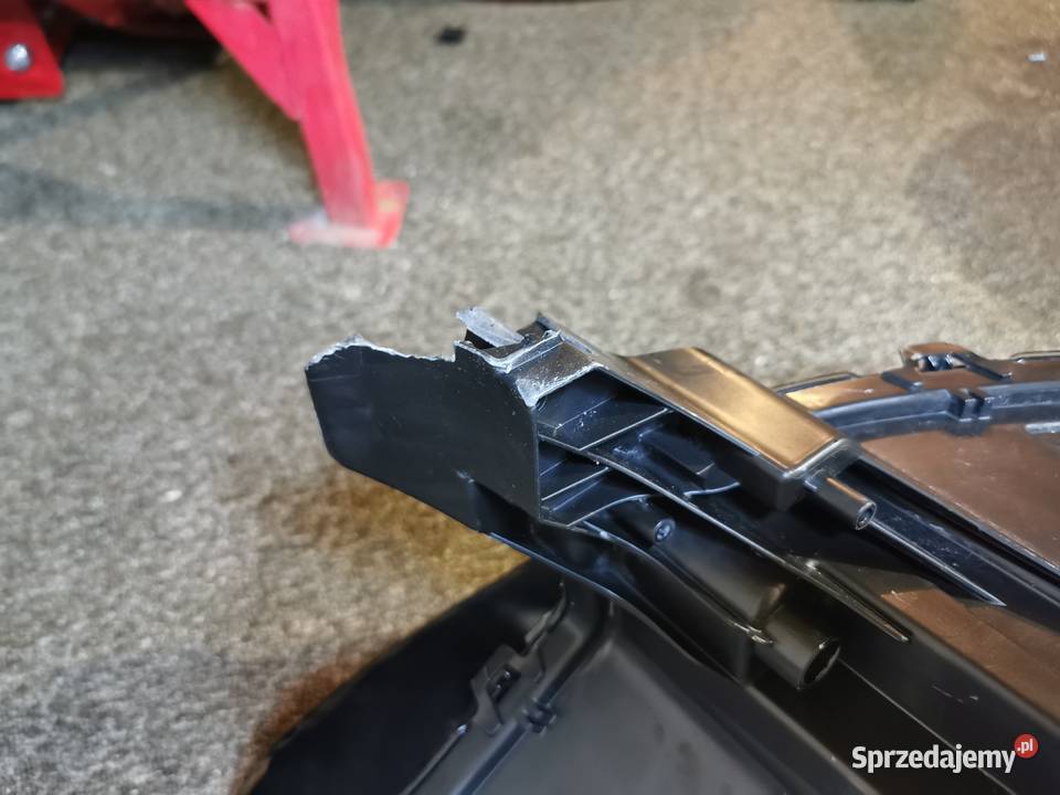 CITROEN DS3 CROSSBACK LAMPA LEWA PRZOD EUROPA Pielgrzymka