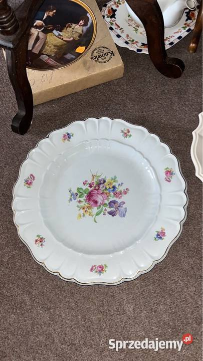 Patera Z bukietem Biała