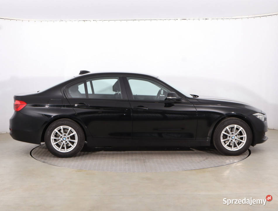 BMW 3 318 i benzyna Piaseczno