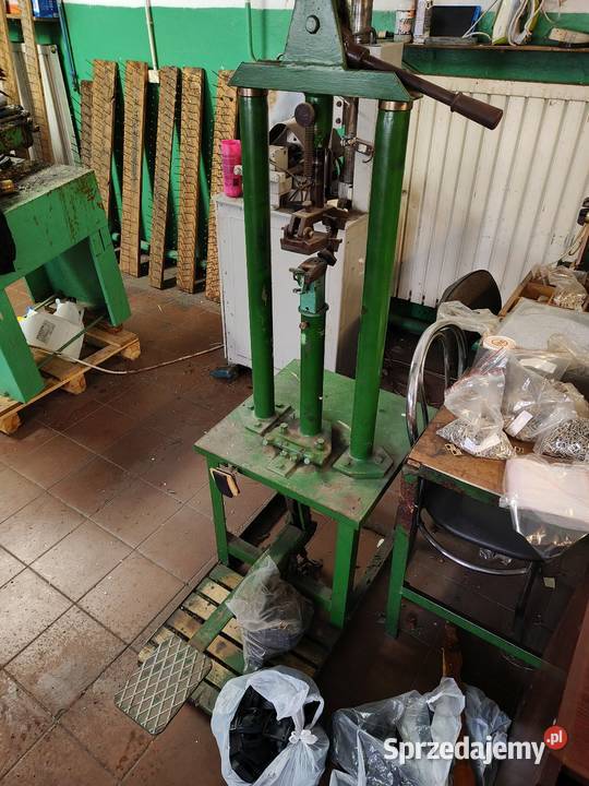 Przybijarka obcasów