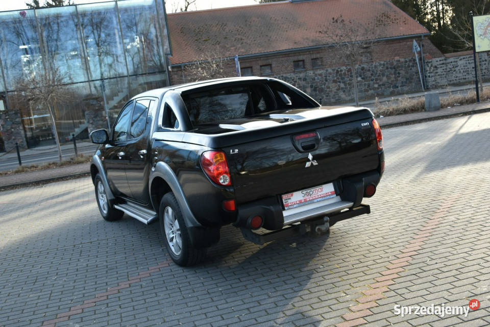 Mitsubishi L200 25d 136 AUTOMAT 2008r SALON 4x4 elektrycznie ustawiane fotele Kampinos