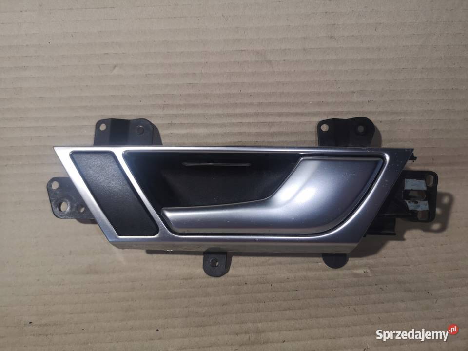 KLAMKA WEWNĘTRZNA PRAWY TYŁ AUDI A6 C6 4F0839020 Przystajń