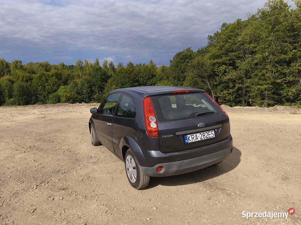 Ford Fiesta 13 serwisowany prywatnie zadbany Zarejestrowany w Polsce Skawina