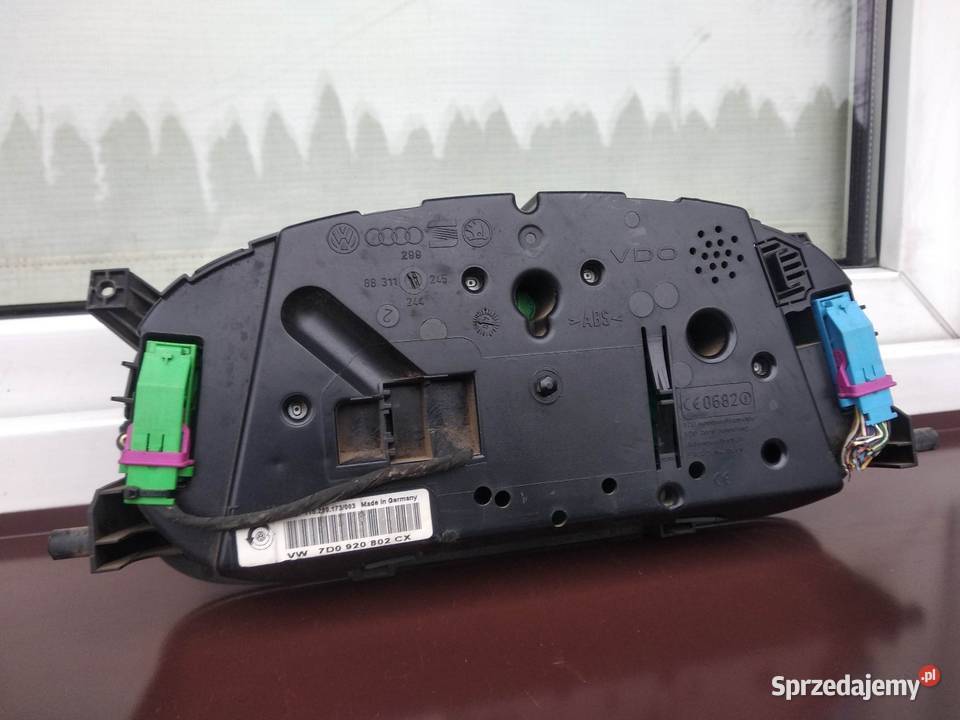 VW Transporter T4 licznik zegary prędkościomierz Sieradz