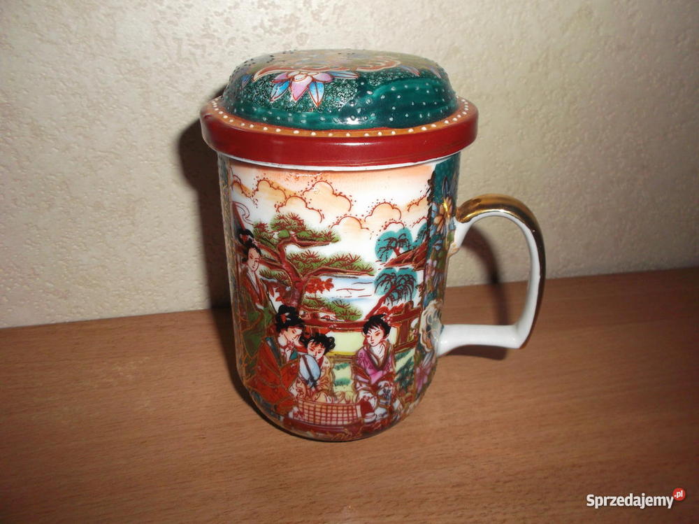 Porcelanowy chiński kubek z zaparzaczem Czersk