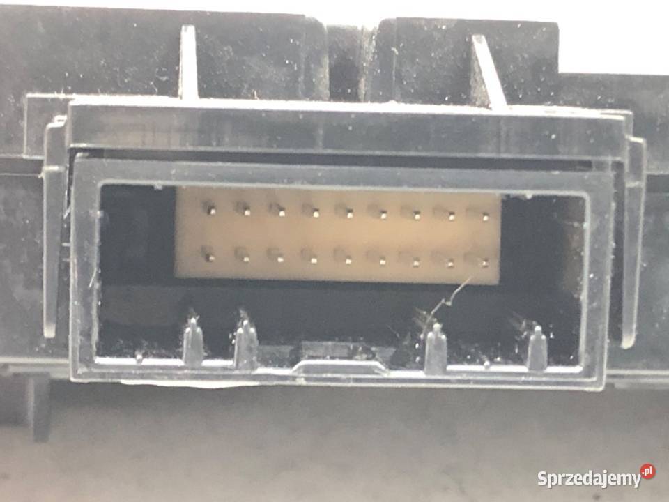 WŁĄCZNIK PANEL AWARYJNYCH DACIA DUSTER