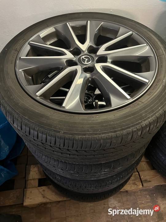 Mazda CX3 20 4x4 automat SkyPassion 1 150KM Bobrowniki sprzedam