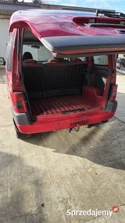 Citron Berlingo Rok produkcji 2001 Charsznica sprzedam