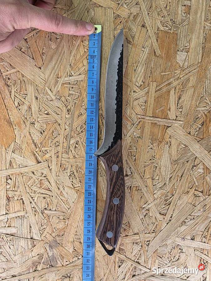 Nowy Nóż Kuchenny Kuty z Pochwą Pełny Trzpień sprzedam