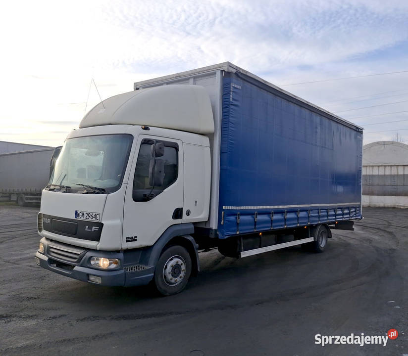 DAF LF 45 220 18ep firanka euro3 dach suwany Rok produkcji 2002 Skrzynie z plandeką Skrzynie z plandeką