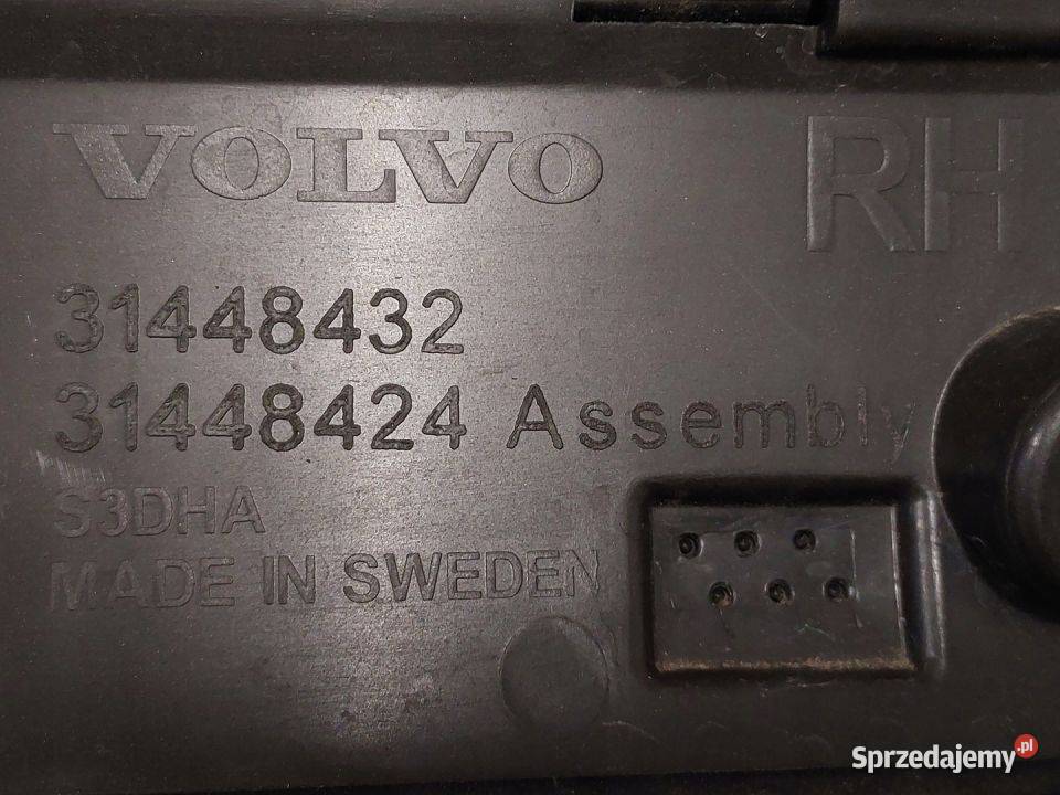 VOLVO XC90 II 15 LISTWA DRZWI PRAWY TYŁ 31448432 Listwy i nakładki Pleszew sprzedam