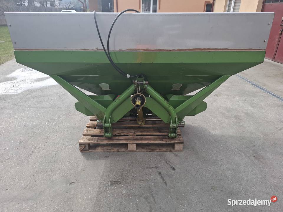 Rozsiewacz nawozu Amazone U 1001 hydraulika świętokrzyskie