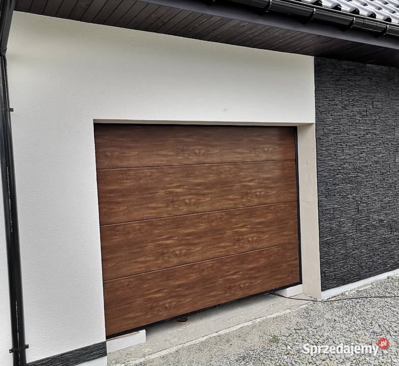 Brama na PILOTA Orzech 3000x2125 garażowa Żegocina sprzedam