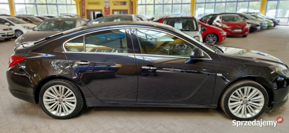 Opel Insignia 4x4 250 OPIS W PODANEJ ROCZNA napęd 4x4
