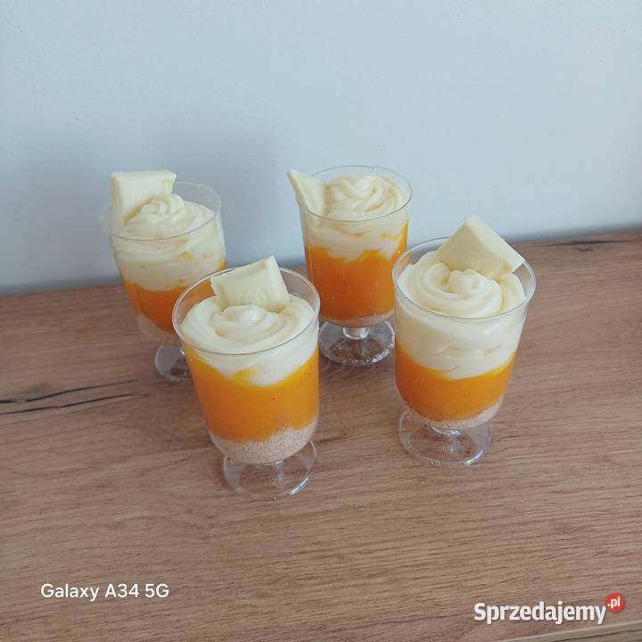 Domowe torty ciasta deserki Pozostałe Widełka