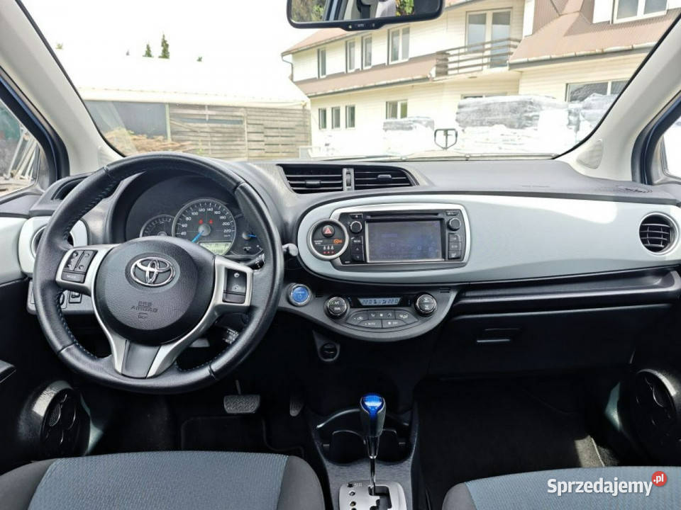 Toyota Yaris 13 Hybryda Kamera Navi A U T O M A kamera cofania małopolskie Nowy Sącz