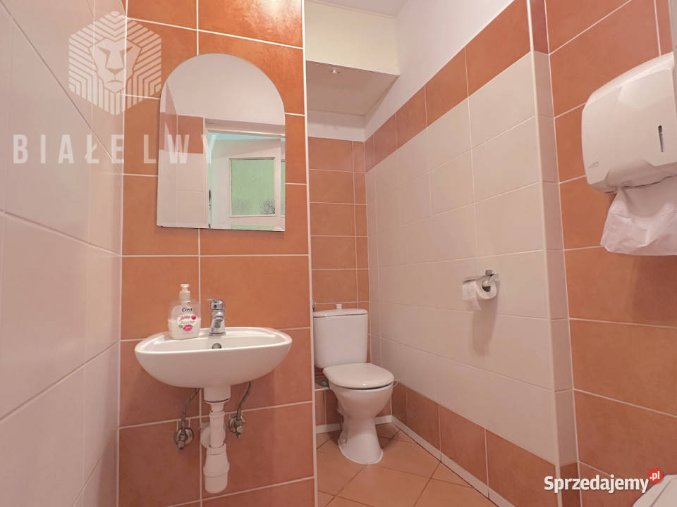 Ogłoszenie lokal Warszawa Jana Cybisa 5463m2