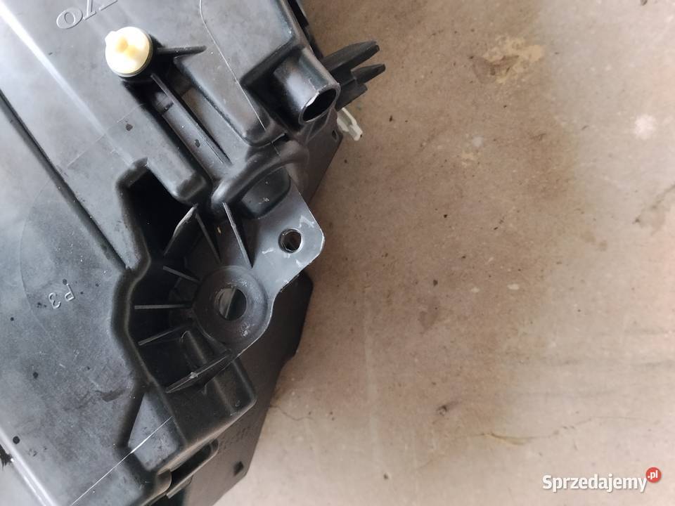 Lampa lewy przód full led Volvo xc40 USA